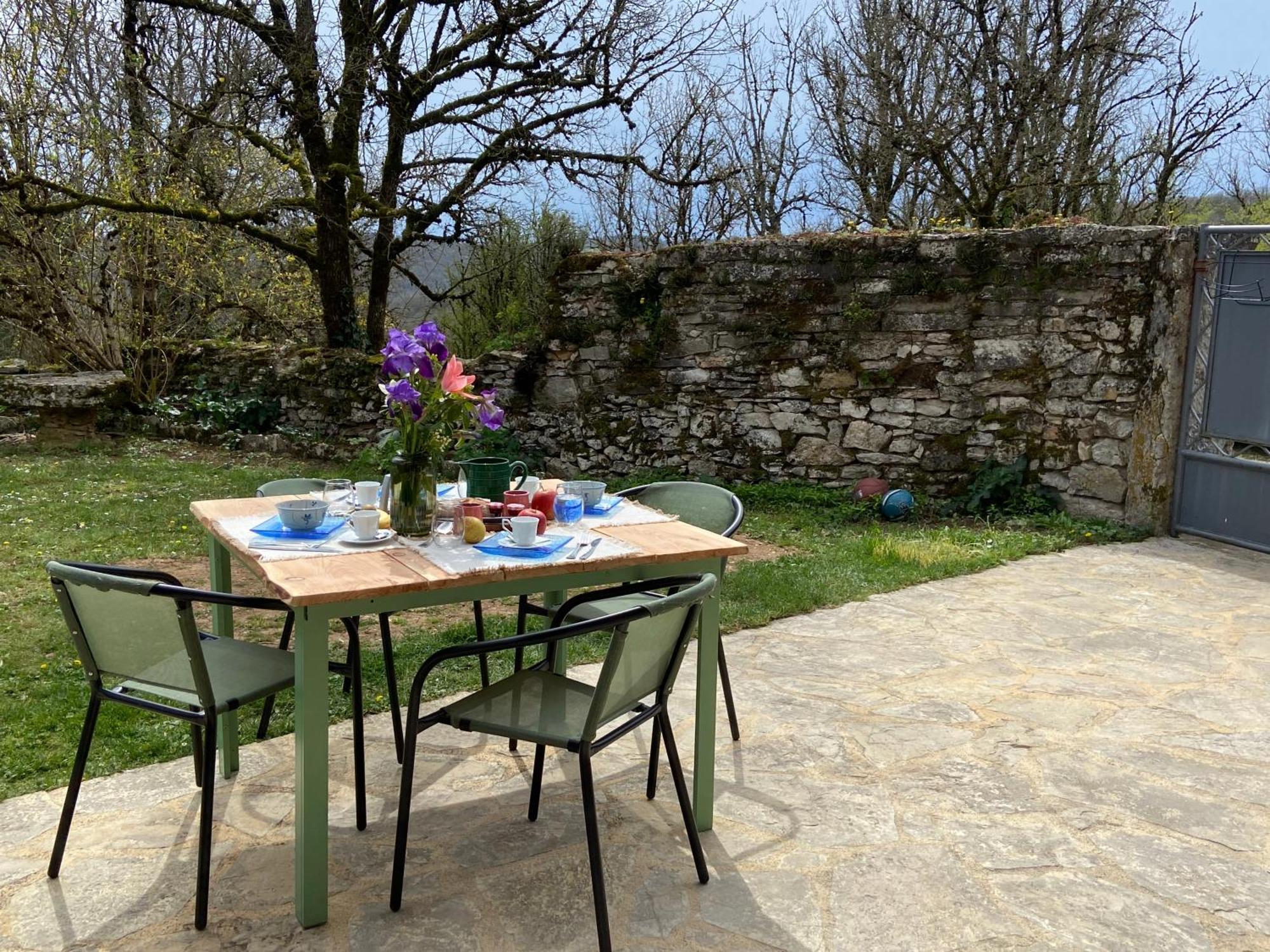 Gites Sur Le Causse De St Chels, Charme Sport Et Detente Saint-Chels Room photo